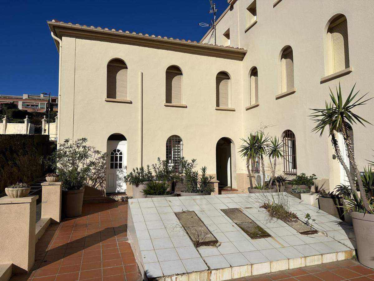 Appartement En Duplex 4 Couchages Au Coeur De Port-Vendres, Face A La Place De L'Obelisque - Fr-1-309-337 旺德尔港 外观 照片